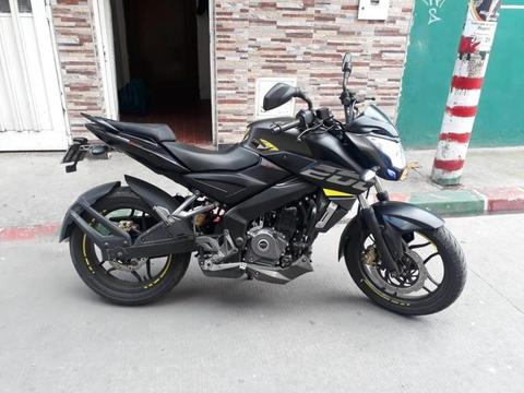 MOTO PULSAR NS200BSIV 2019