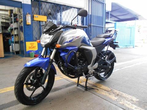 Moto Yamaha FZ 2.0 Edición Race Blue
