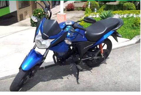 VENDO MOTO HONDA CB110 MODELO 2017 3.800.000,UNICO DUEÑO TODO AL DIA FULL