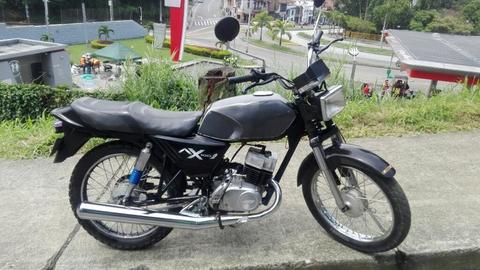 Se Vende Akt 100 Modelo 2006