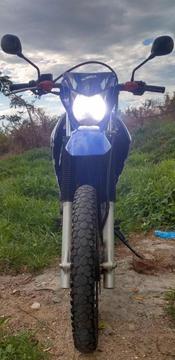 Vendo Moto Xtz 250 Modelo 2014